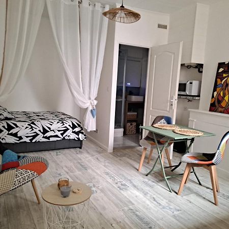 Studio Cosy Meuble, Terrasse Et Patio Pour Velo 罗什福尔 外观 照片